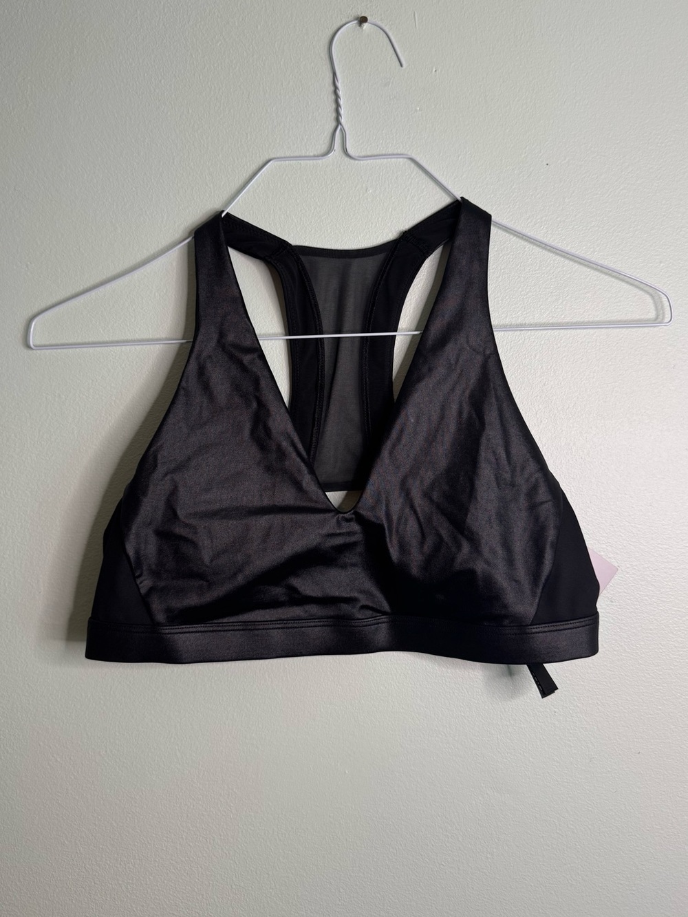 NWT Victoria Sport Black Racerback Bralette (L)
